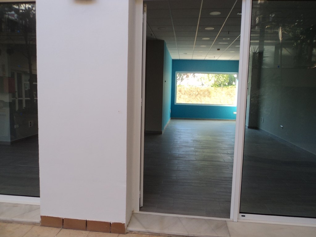 Business local for rent in Costa Ballena - Largo norte (Rota)