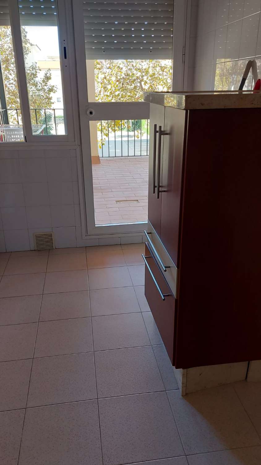 Apartmán v prodeji in Santuario - La Laguna (Chipiona)