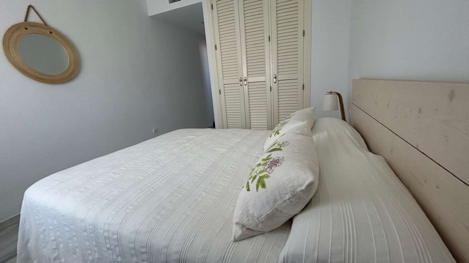 SE VENDE PISO EN PLAYA DEL INFANTE (costa ballena)