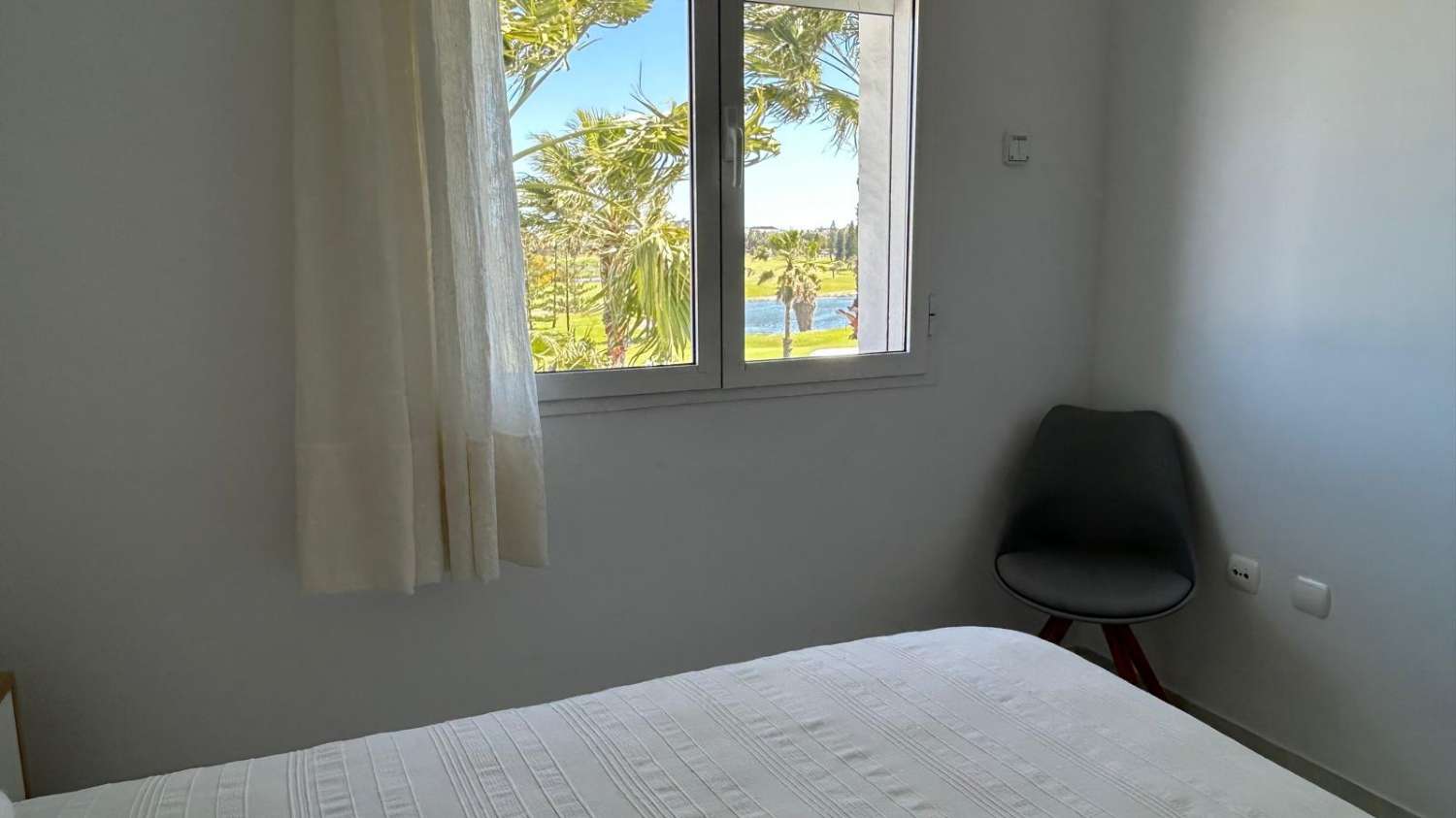 SE VENDE PISO EN PLAYA DEL INFANTE (costa ballena)