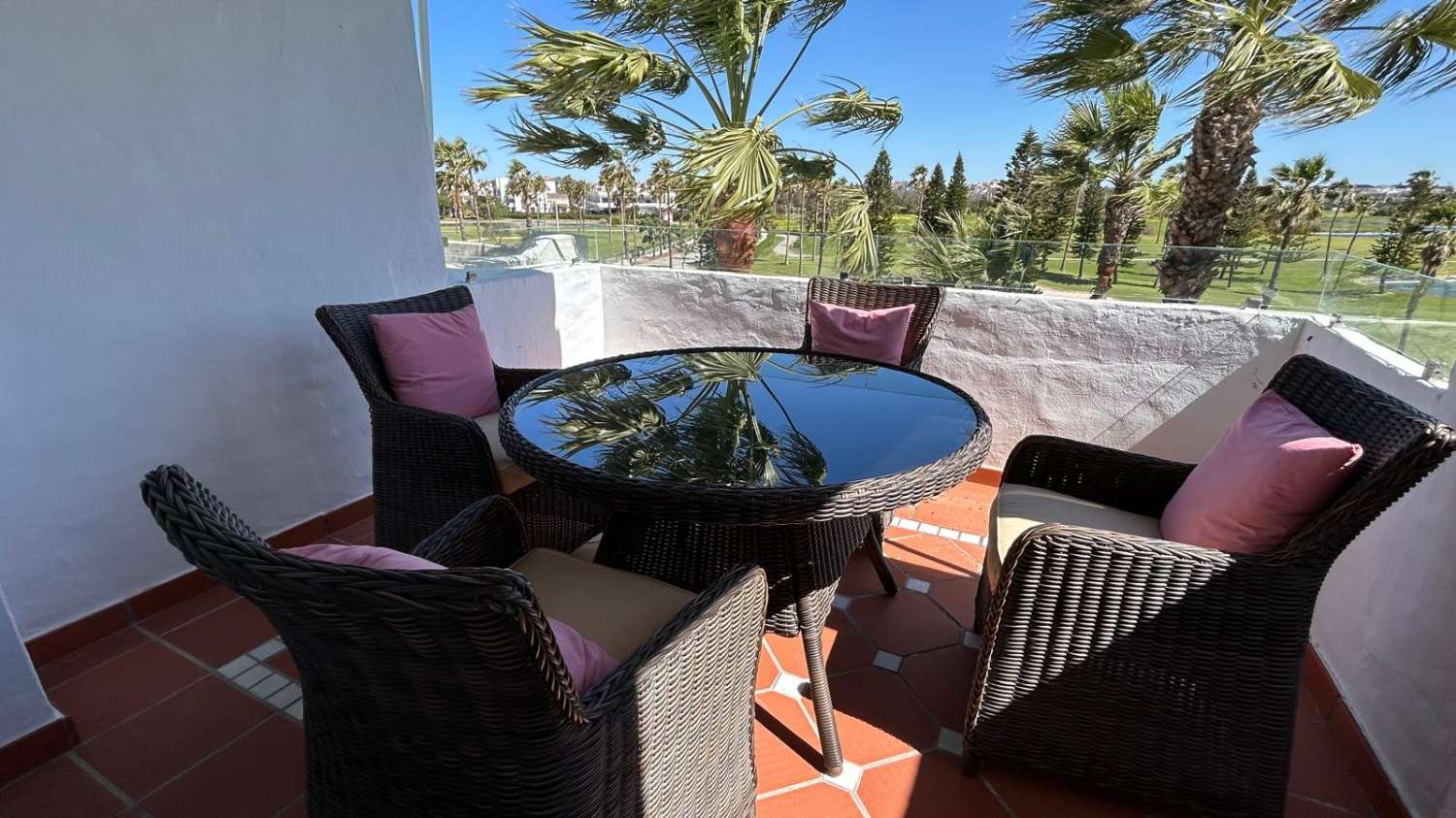 SE VENDE PISO EN PLAYA DEL INFANTE (costa ballena)